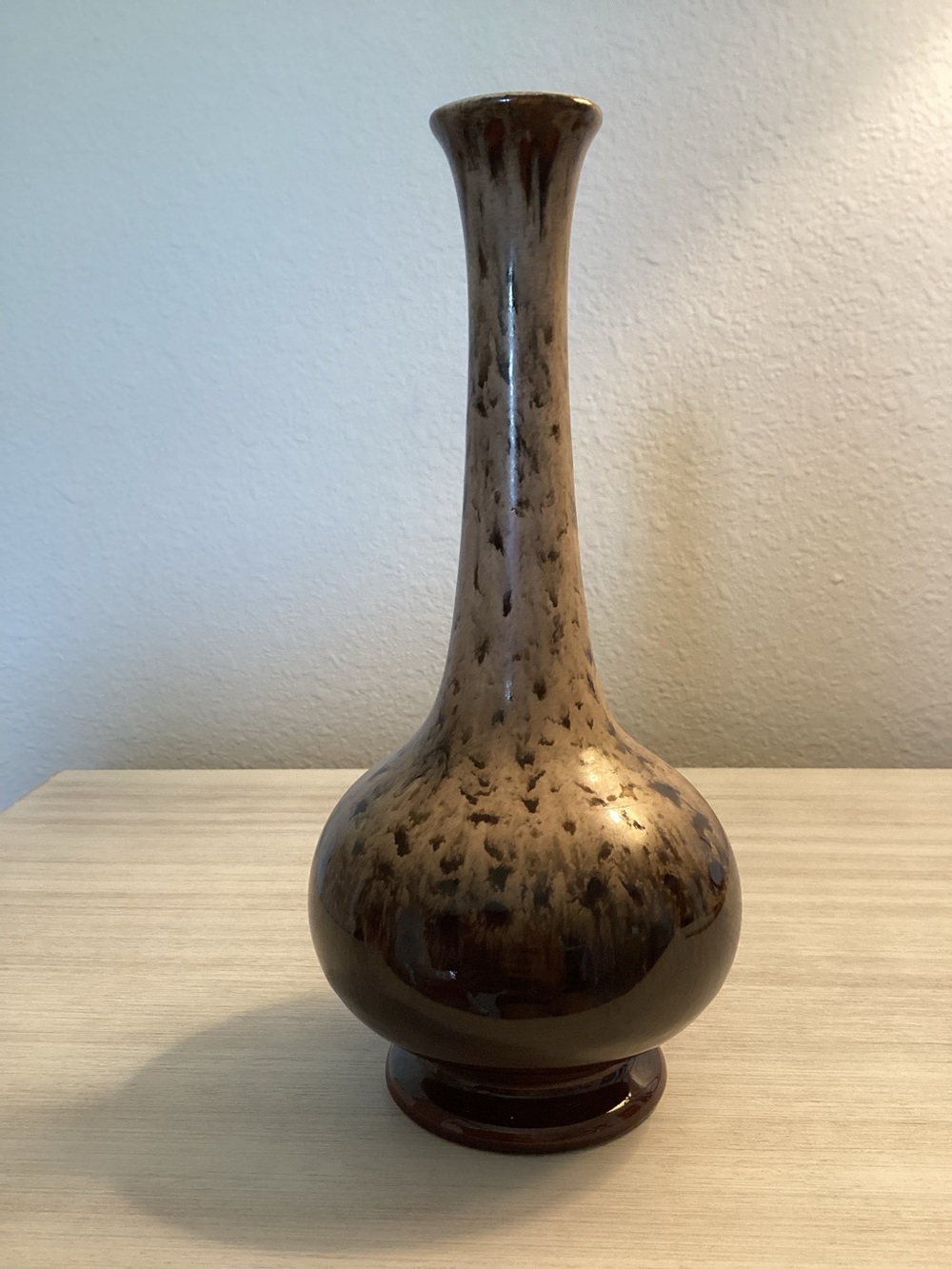 Vintage 10” Royal Haeger USA Brown and Cream Pottery Bud Vase - IEC